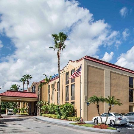 Comfort Inn & Suites Lantana - West Palm Beach South Dış mekan fotoğraf