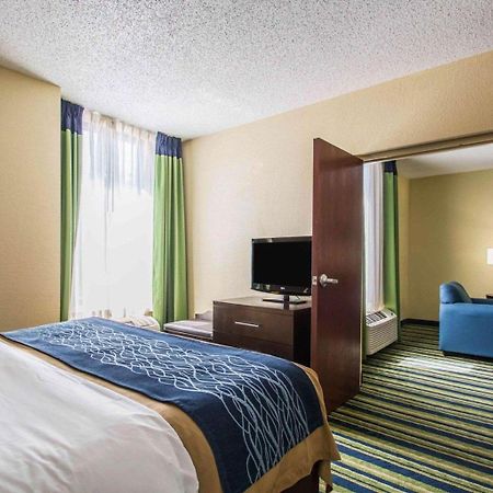 Comfort Inn & Suites Lantana - West Palm Beach South Dış mekan fotoğraf