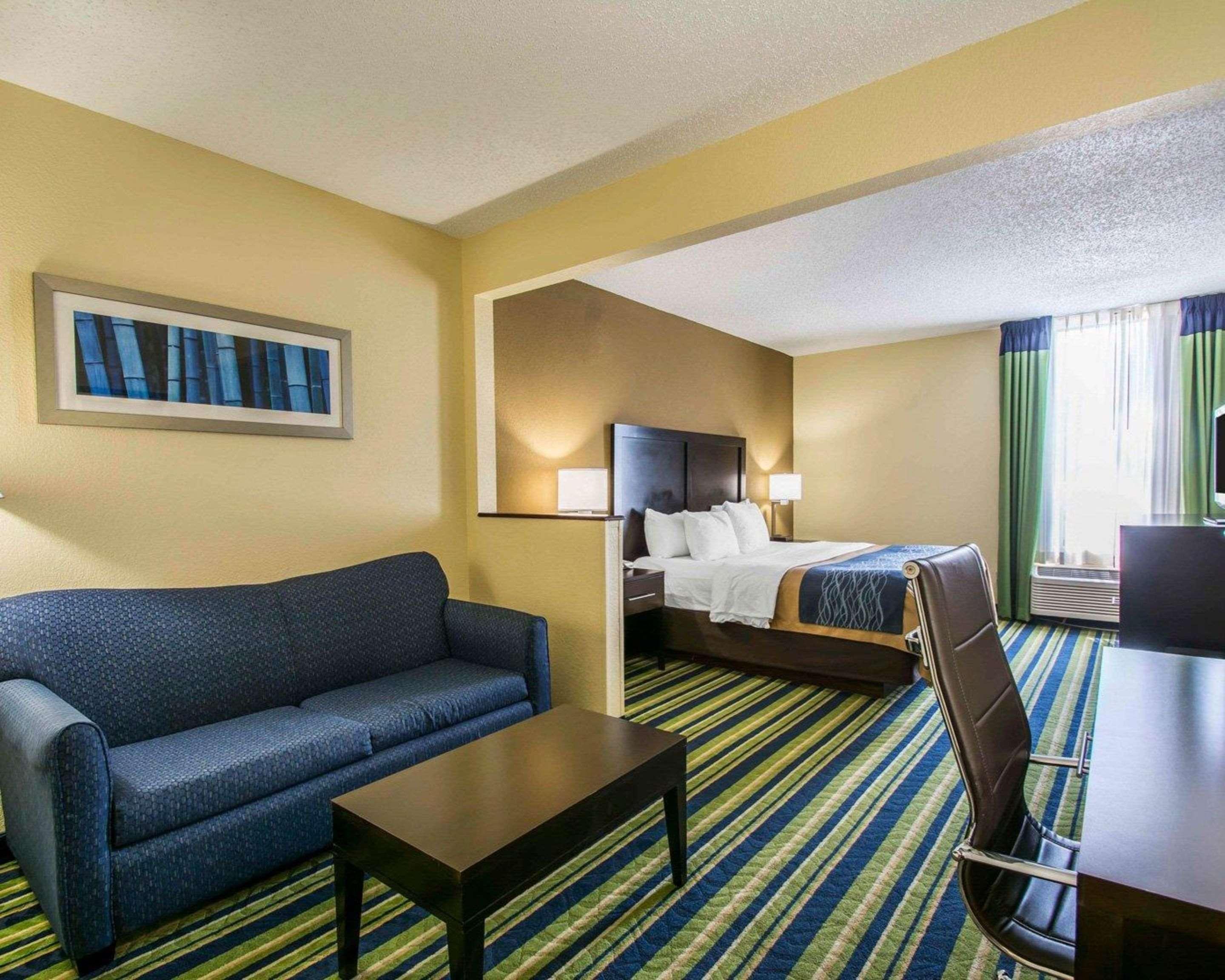 Comfort Inn & Suites Lantana - West Palm Beach South Dış mekan fotoğraf