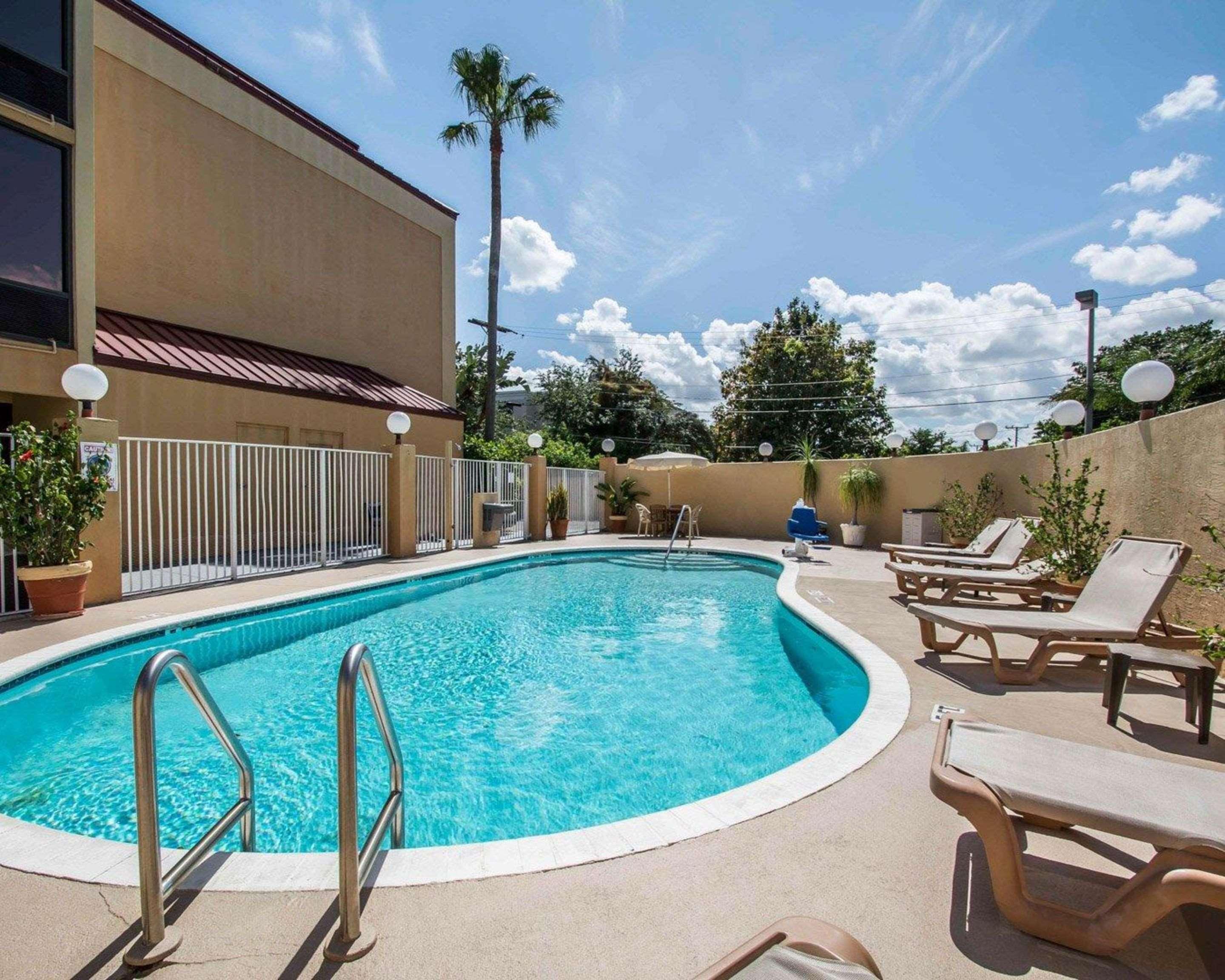 Comfort Inn & Suites Lantana - West Palm Beach South Dış mekan fotoğraf